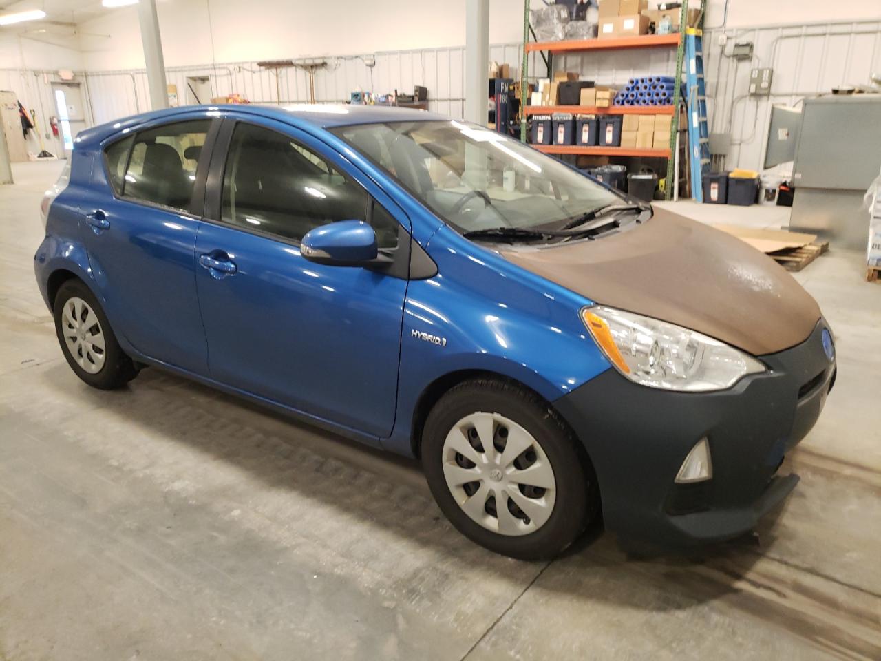 2013 Toyota Prius VIN JTDKDTB30D1544472 Copart auction photo, front end / undercarriage damage thumbnail 4