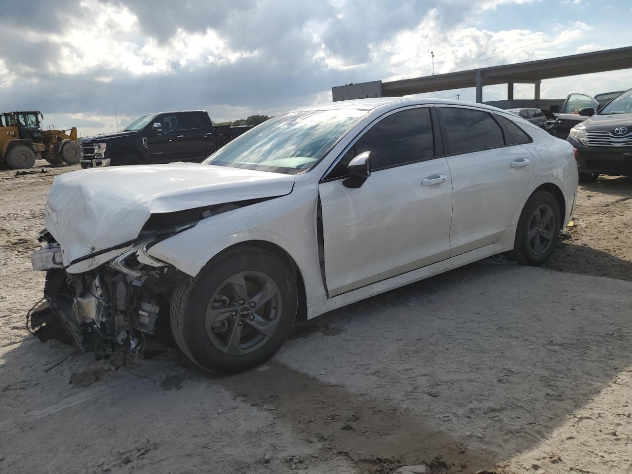 2022 KIA K5 VIN 5XXG14J20NG100852