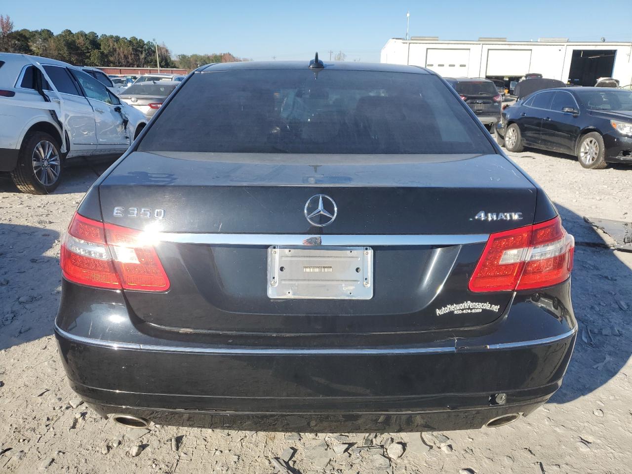 2011 Mercedes-Benz E-klasse VIN WDDHF8HB9BA372428 Copart auction photo, rear end / minor dent/scratches damage thumbnail 6