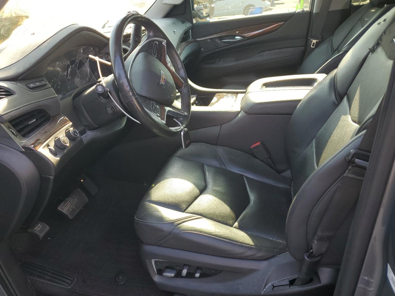 2020 Cadillac Escalade VIN 1GYS4BKJ8LR268299 Copart auction photo, vandalism / mechanical damage thumbnail 7