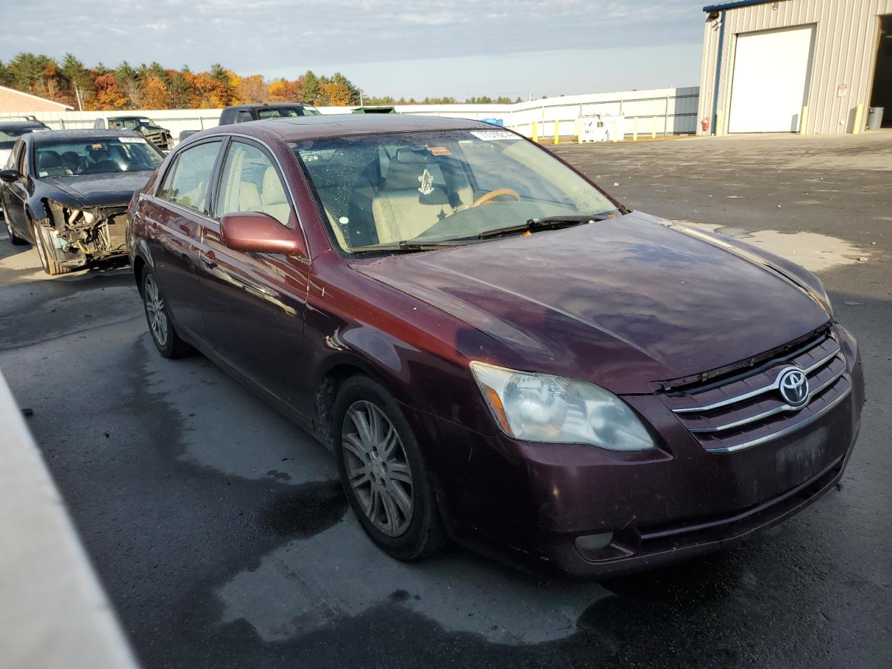2005 Toyota Avalon VIN 4T1BK36B45U050313 Copart auction photo, side / front end damage thumbnail 4