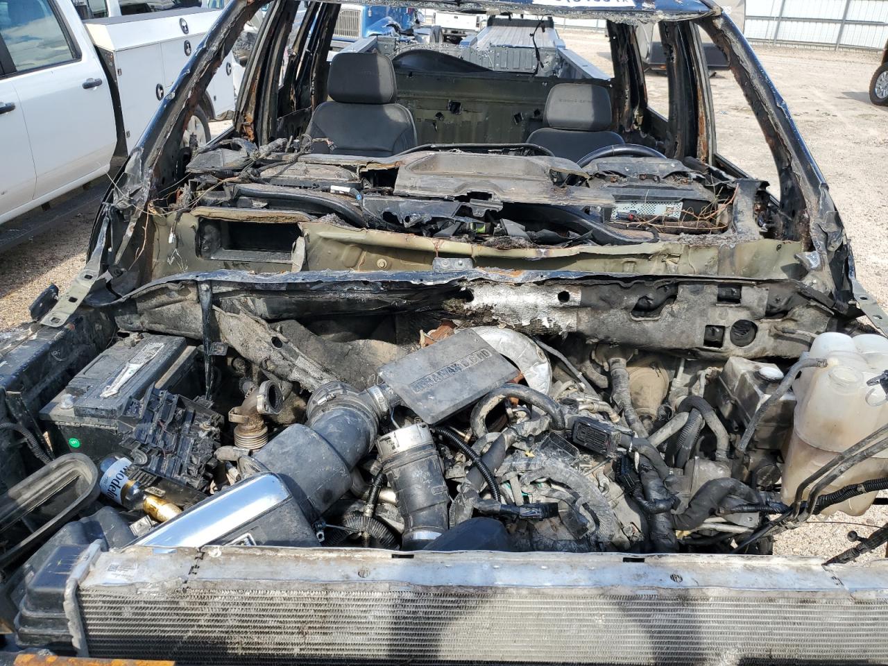 2022 GMC Sierra VIN 1GT49WEY1NF103134 Copart auction photo, vandalism damage thumbnail 12
