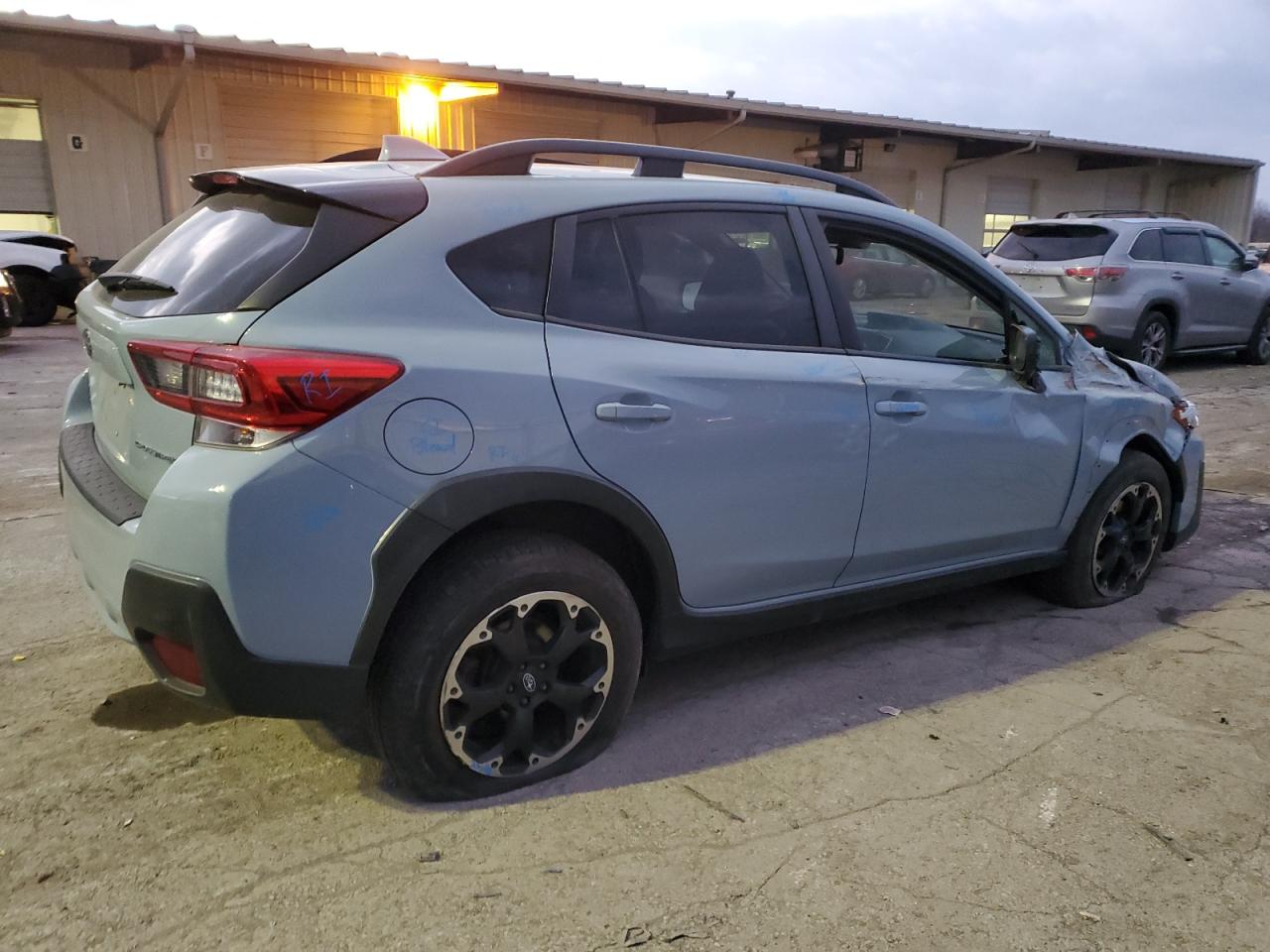 2021 Subaru XV VIN JF2GTAPCXM8260460 Copart auction photo, all over damage thumbnail 3