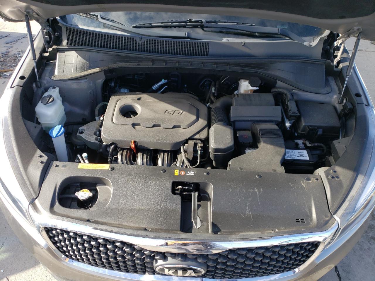2016 KIA Sorento VIN 5XYPG4A30GG058365 Copart auction photo, vandalism / rear end damage thumbnail 12