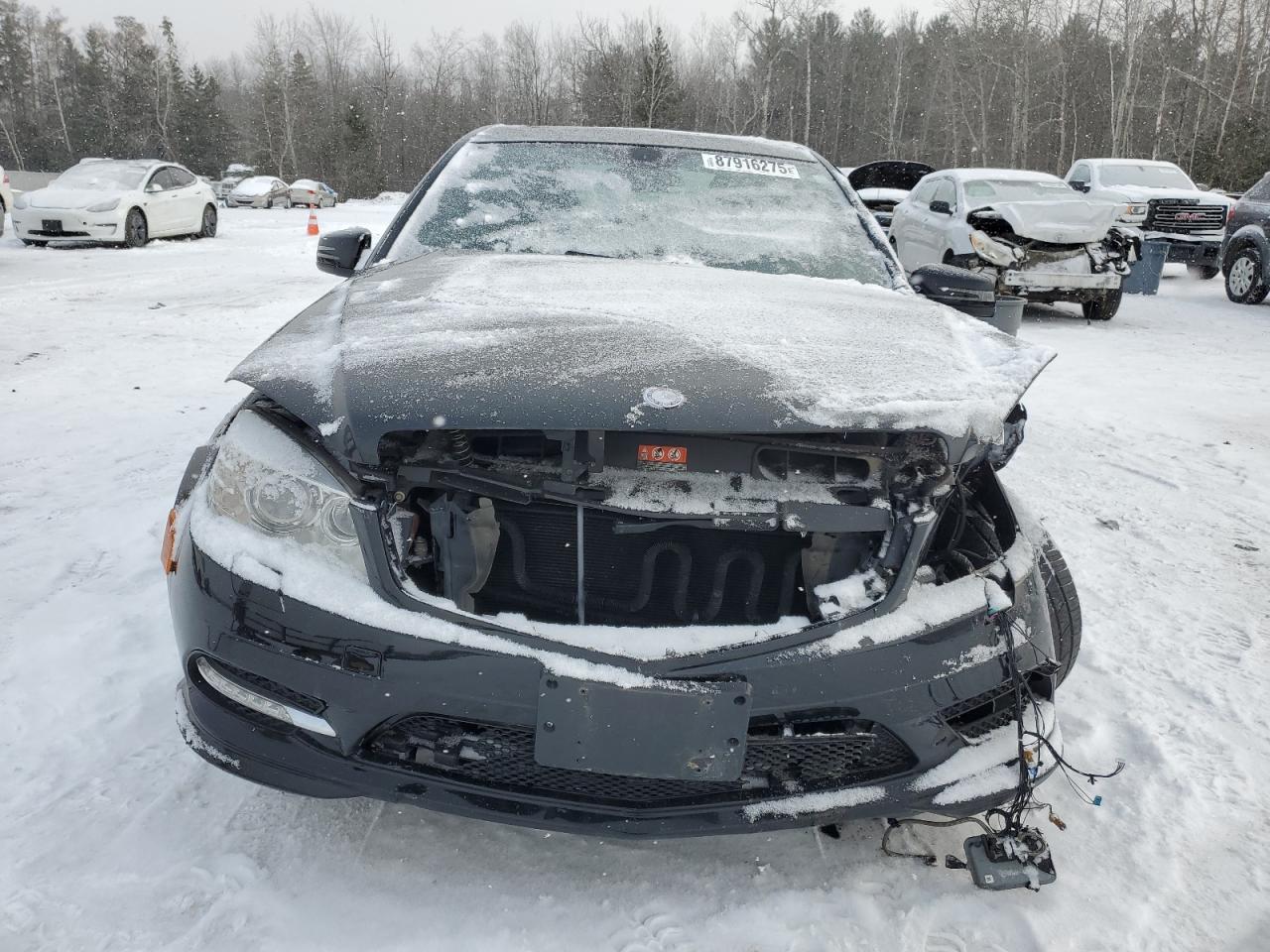 2011 Mercedes-Benz C-klasse VIN WDDGF8BB6BF572142 Copart auction photo, side / front end damage thumbnail 5