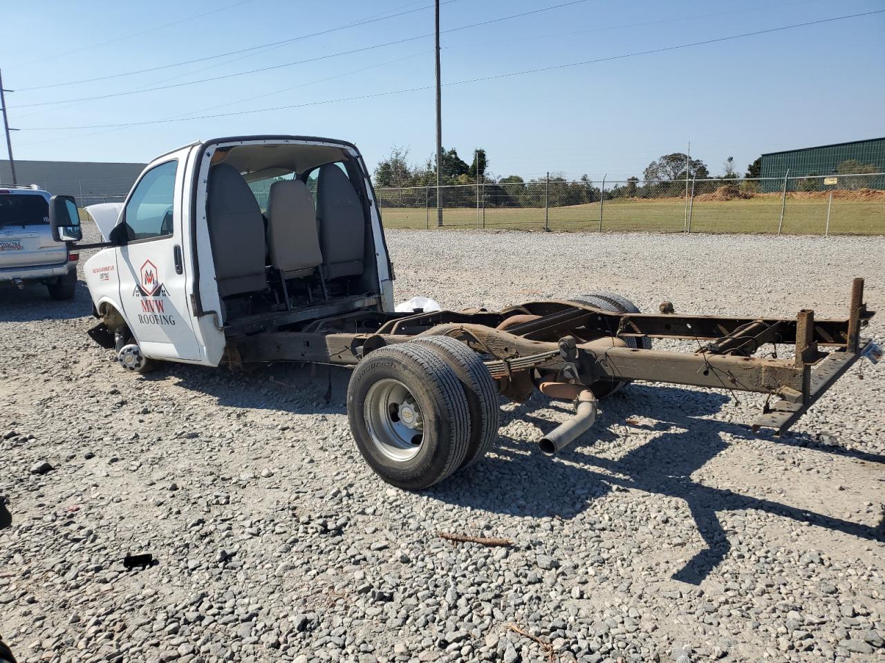 2012 Chevrolet Express VIN 1GB0G2CA4C1157335 Copart auction photo, front end damage thumbnail 2