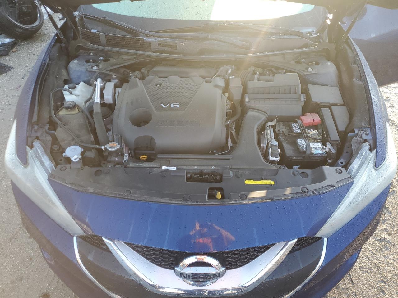 2017 Nissan Maxima VIN 1N4AA6APXHC379721 Copart auction photo, rear end damage thumbnail 11