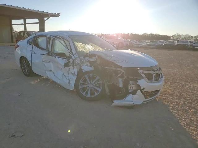 2018 Nissan Altima VIN 1N4AL3APXJC224309 Copart auction photo, side / front end damage thumbnail 14
