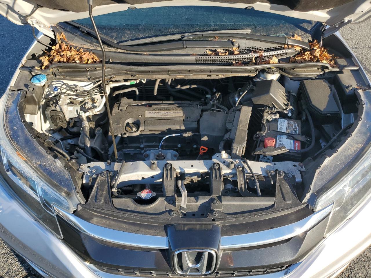 2015 Honda CR-V VIN 2HKRM4H70FH634845 Copart auction photo, rear end damage thumbnail 11