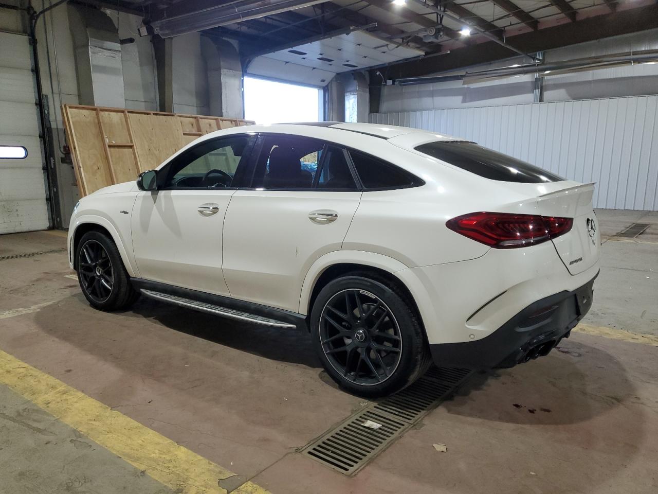 2021 Mercedes-Benz GLE VIN 4JGFD6BB9MA382668 Copart auction photo, front end / rear end damage thumbnail 2