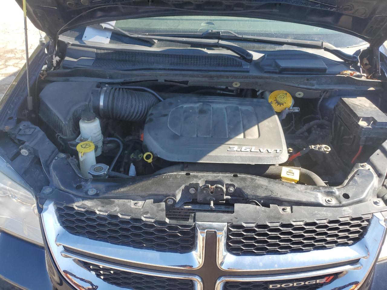 2015 Dodge Caravan VIN 2C4RDGBG7FR648920 Copart auction photo, mechanical / side damage thumbnail 12