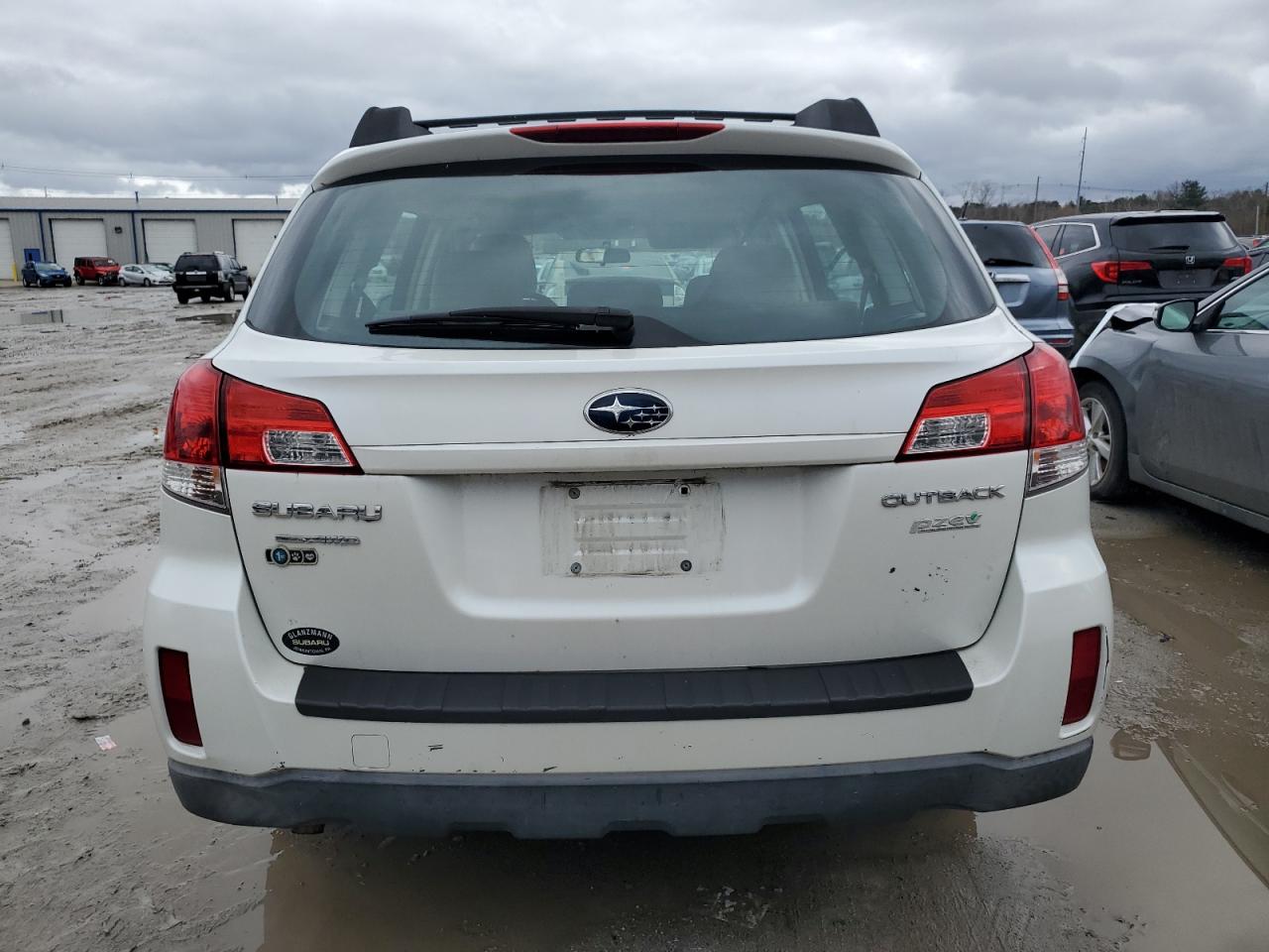 2011 Subaru Outback VIN 4S4BRBAC0B3424830 Copart auction photo, minor dent/scratches damage thumbnail 6