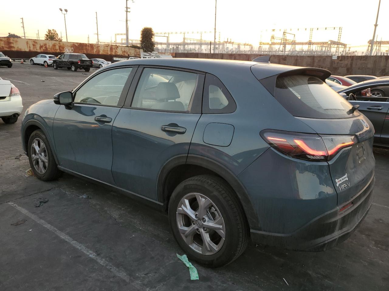 2024 Honda HR-V VIN 3CZRZ2H37RM765556 Copart auction photo, all over damage thumbnail 2