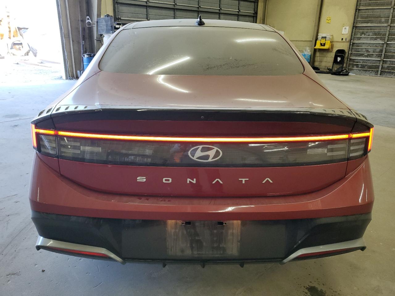 2024 Hyundai Sonata VIN KMHL14JA7RA351905 Copart auction photo, side / minor dent/scratches damage thumbnail 6