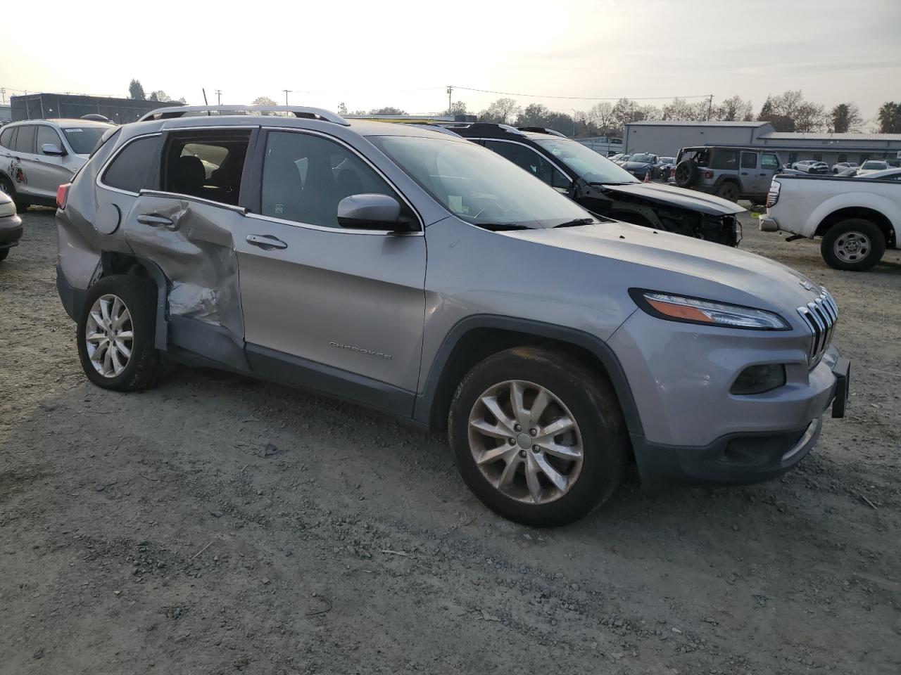 2016 Jeep Grand Cherokee VIN 1C4PJMDB2GW250460 Copart auction photo, side / rear end damage thumbnail 4