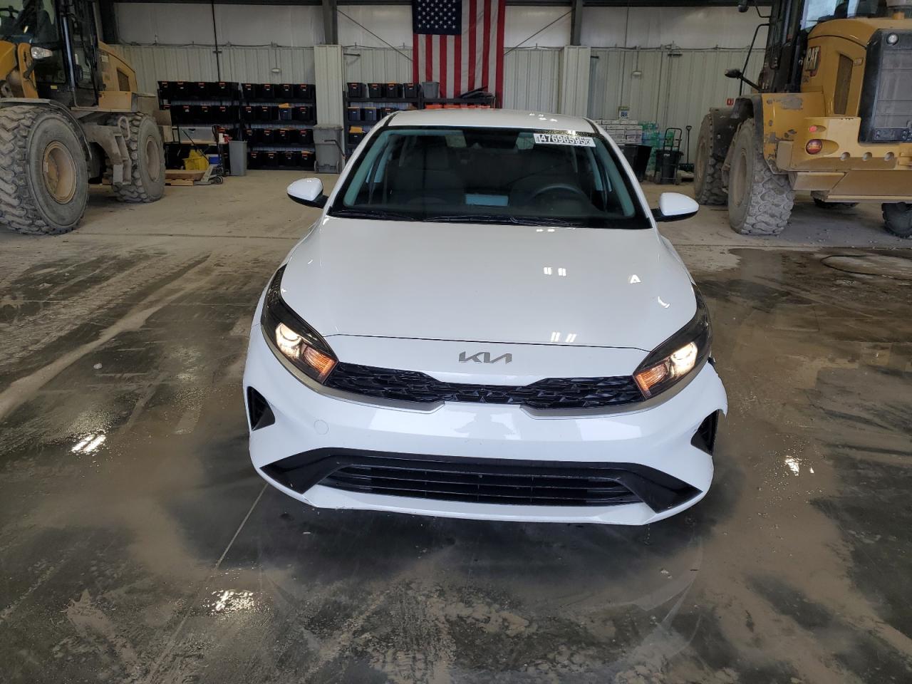 2023 KIA Forte VIN 3KPF24AD6PE566078 Copart auction photo, front end / side damage thumbnail 5
