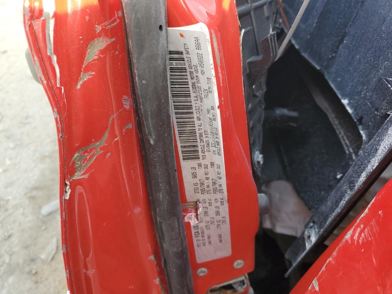 2017 RAM 1500 VIN 3C6JR6AG0HG695930 Copart auction photo, burn / front end damage thumbnail 13