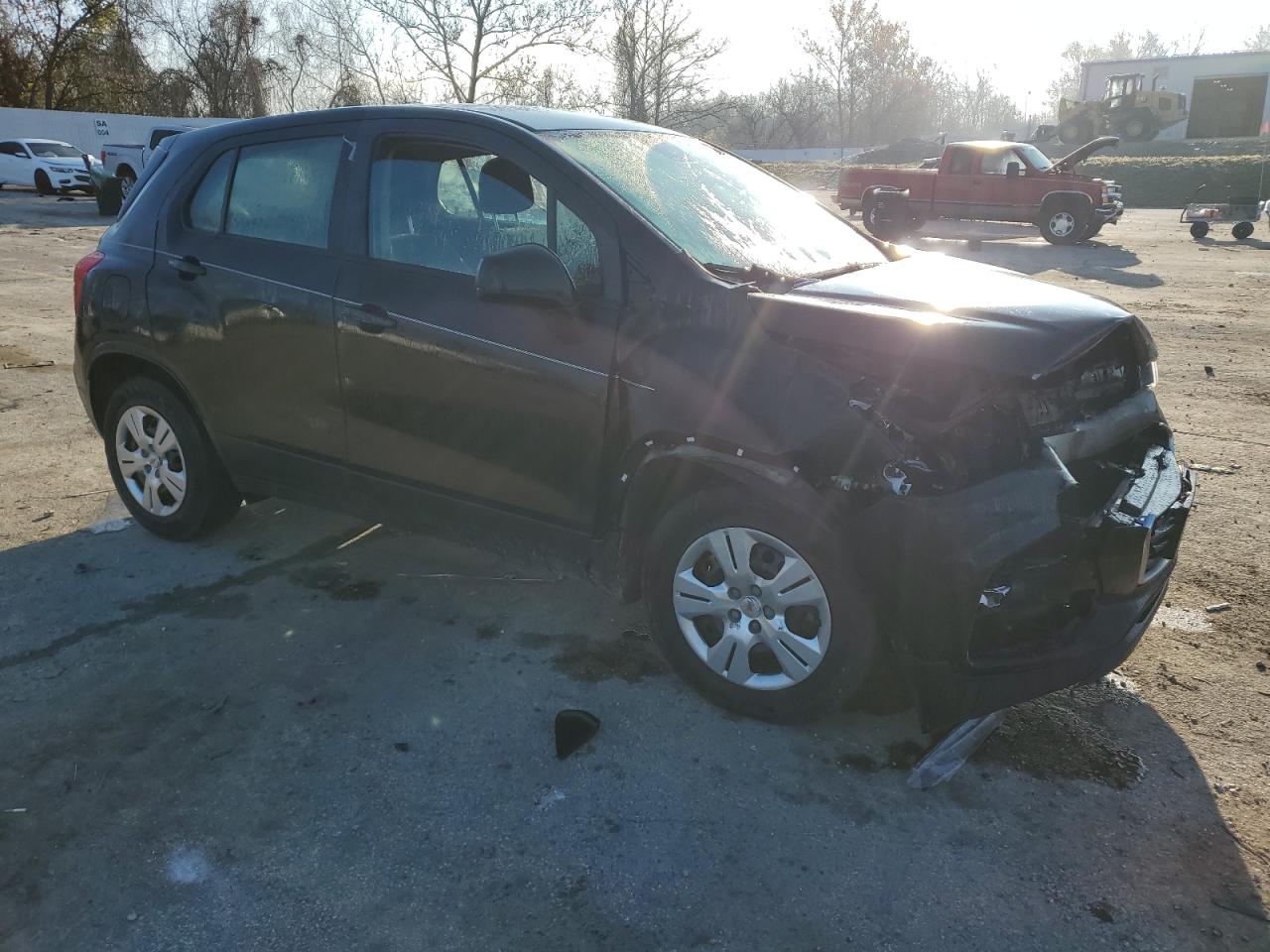 2018 Chevrolet Trax VIN 3GNCJKSB5JL167650 Copart auction photo, front end damage thumbnail 4