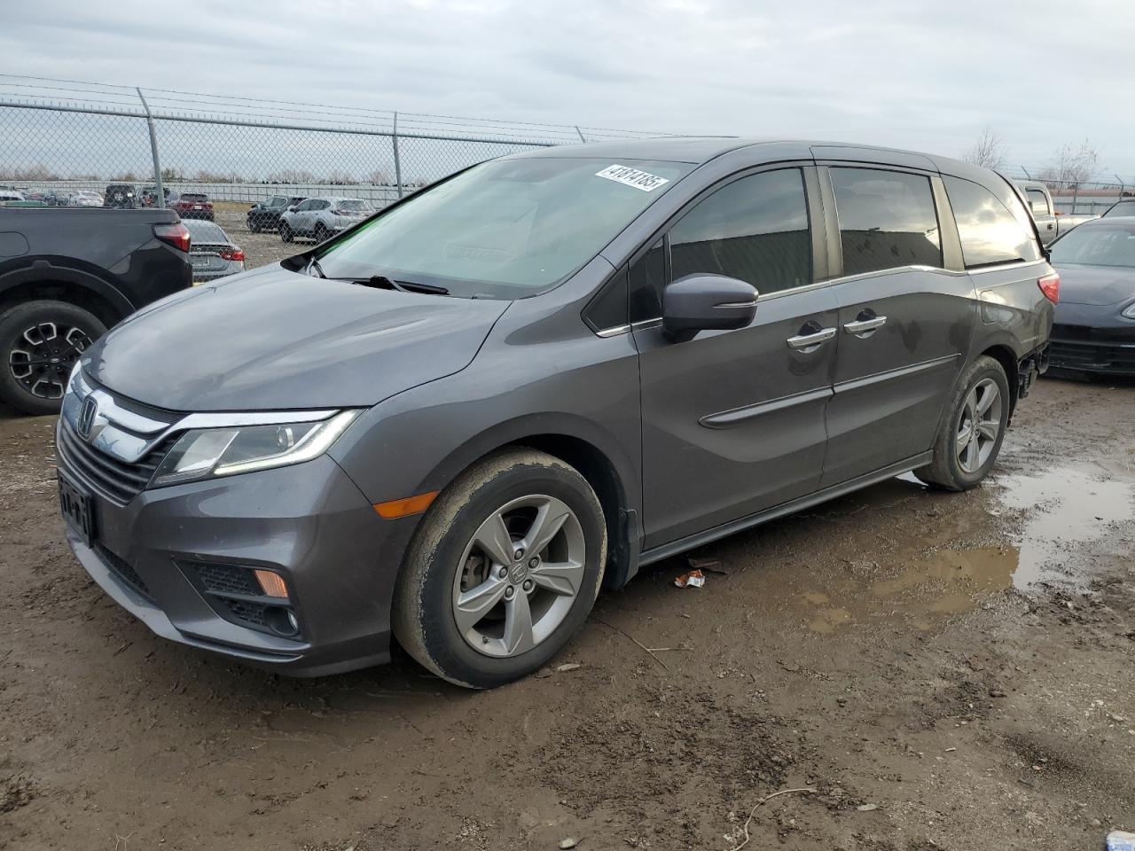 2019 Honda Odyssey VIN 5FNRL6H7XKB038889