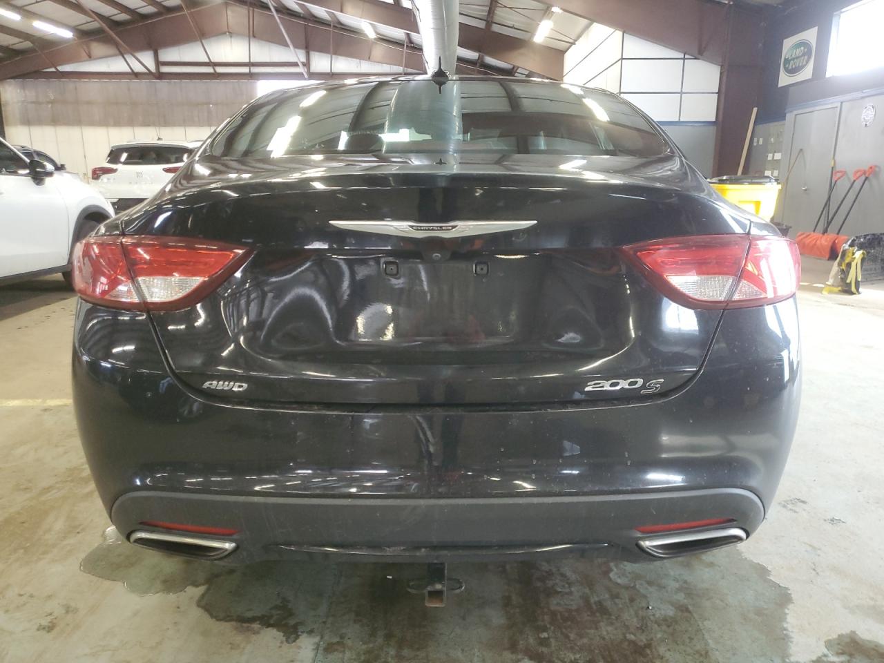 2015 Chrysler 200 VIN 1C3CCCDG1FN540437 Copart auction photo, front end / minor dent/scratches damage thumbnail 6