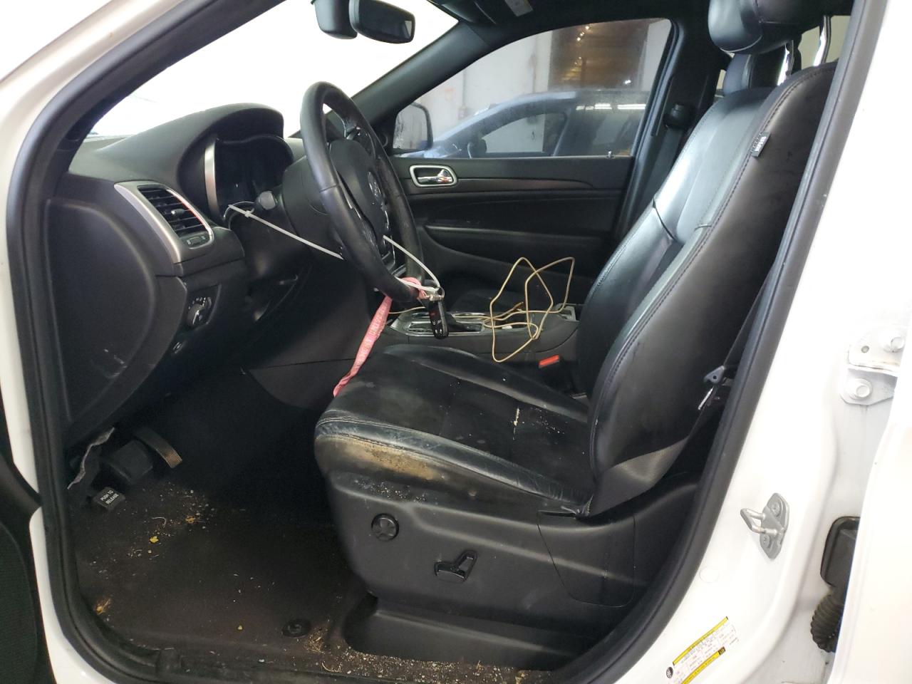 2018 Jeep Grand Cherokee VIN 1C4RJEAGXJC380588 Copart auction photo, side / front end damage thumbnail 7