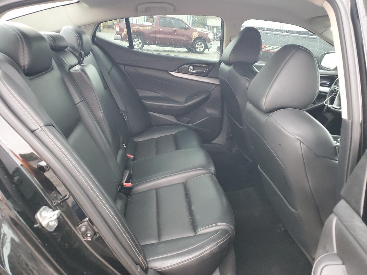 2017 Nissan Maxima VIN 1N4AA6AP5HC383224 Copart auction photo, side / front end damage thumbnail 10