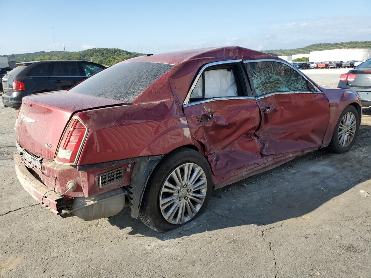 2012 Chrysler 300 VIN 2C3CCAHG6CH225734 Copart auction photo, all over / minor dent/scratches damage thumbnail 3