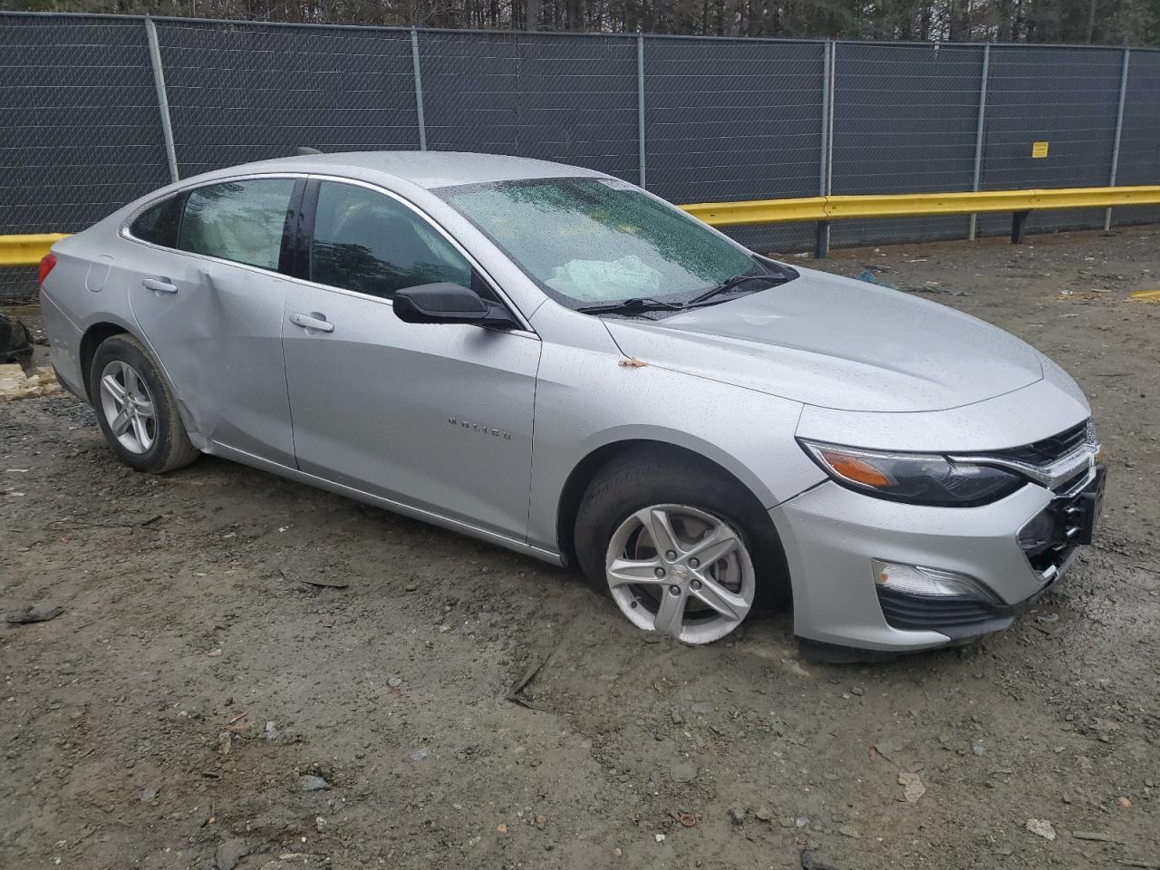 2020 Chevrolet Malibu VIN 1G1ZC5ST6LF028379 Copart auction photo, front end damage thumbnail 4