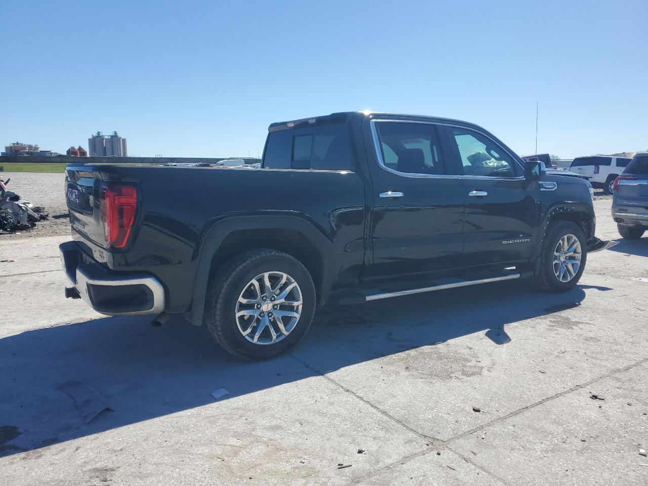 2021 GMC Sierra VIN 3GTP8DED9MG303712 Copart auction photo, front end damage thumbnail 3