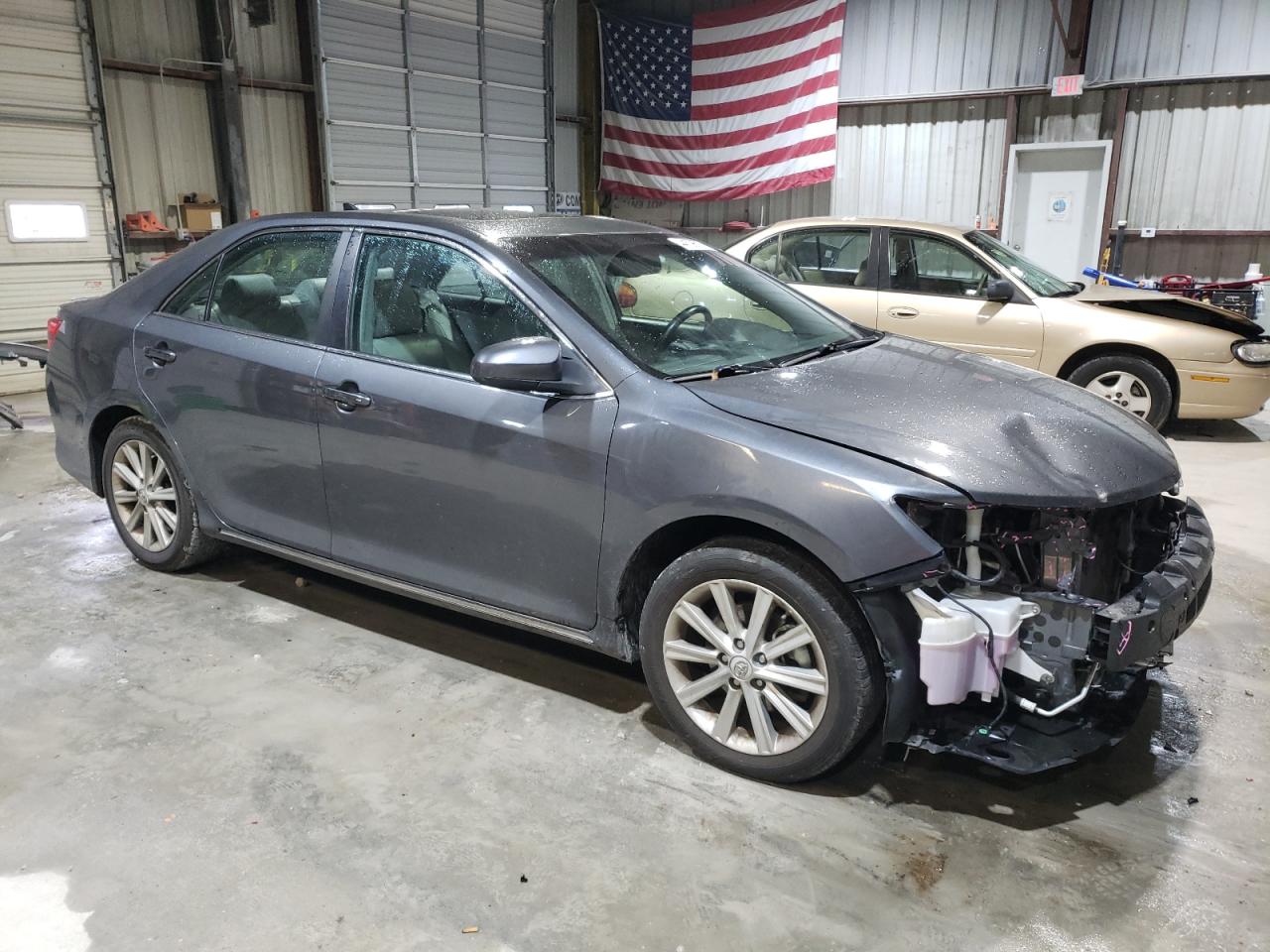 2012 Toyota Camry VIN 4T1BK1FK8CU514088 Copart auction photo, front end / minor dent/scratches damage thumbnail 4