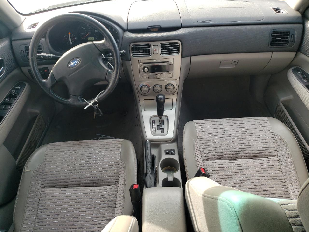 2004 Subaru Forester VIN JF1SG65614H737869 Copart auction photo, rear end / minor dent/scratches damage thumbnail 8