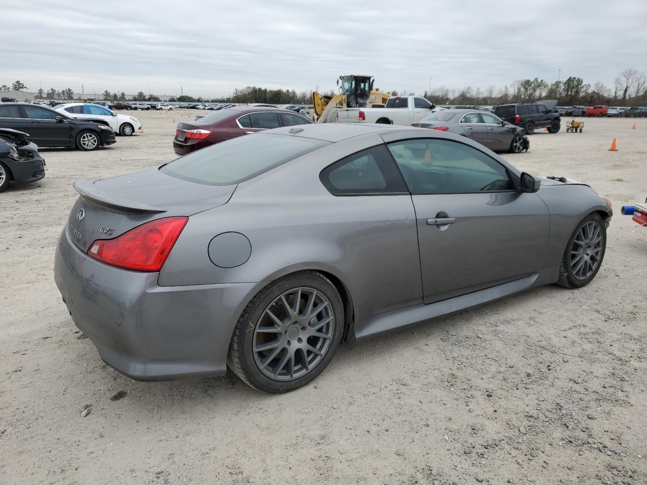 2010 Infiniti G VIN JN1CV6EK4AM101695 Copart auction photo, front end / minor dent/scratches damage thumbnail 3