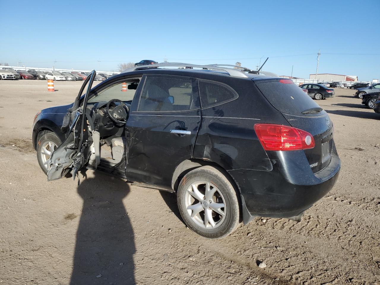 2010 Nissan Rogue VIN JN8AS5MV0AW102371 Copart auction photo, side / rear end damage thumbnail 2