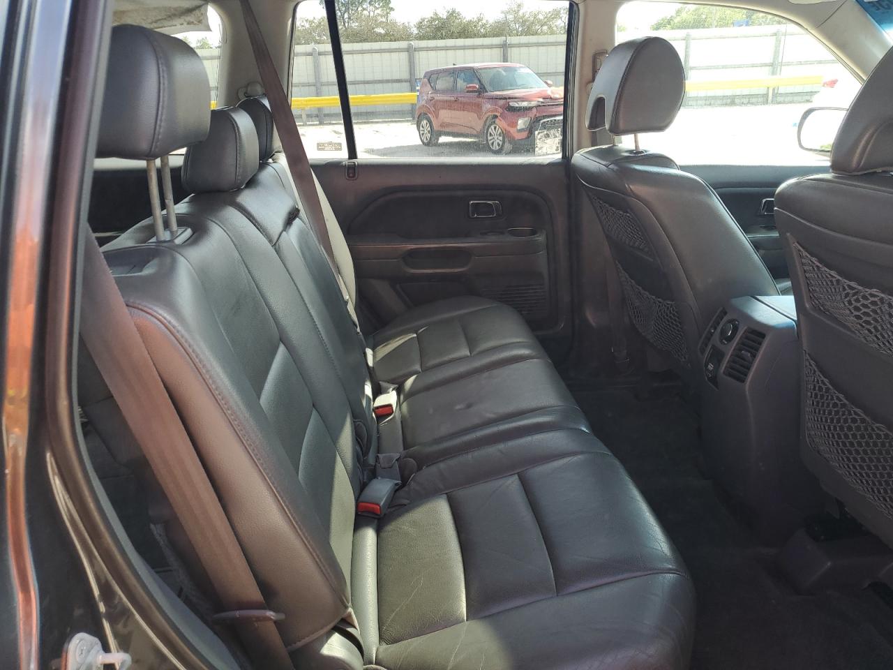 2006 Honda Pilot VIN 2HKYF18556H532847 Copart auction photo, minor dent/scratches damage thumbnail 11