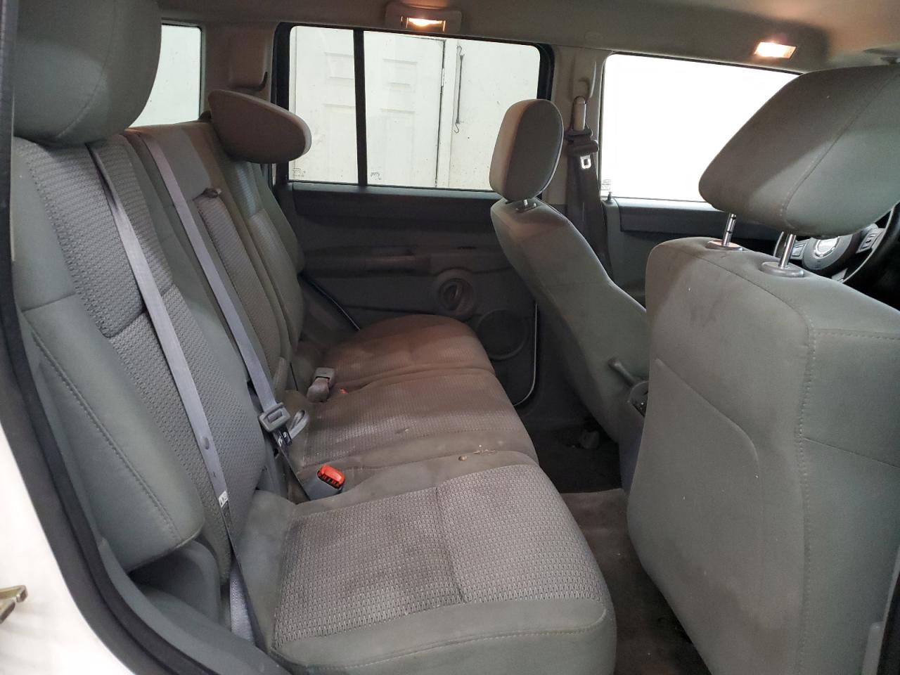 2007 Jeep Commander VIN 1J8HG48K37C658831 Copart auction photo, front end / side damage thumbnail 11