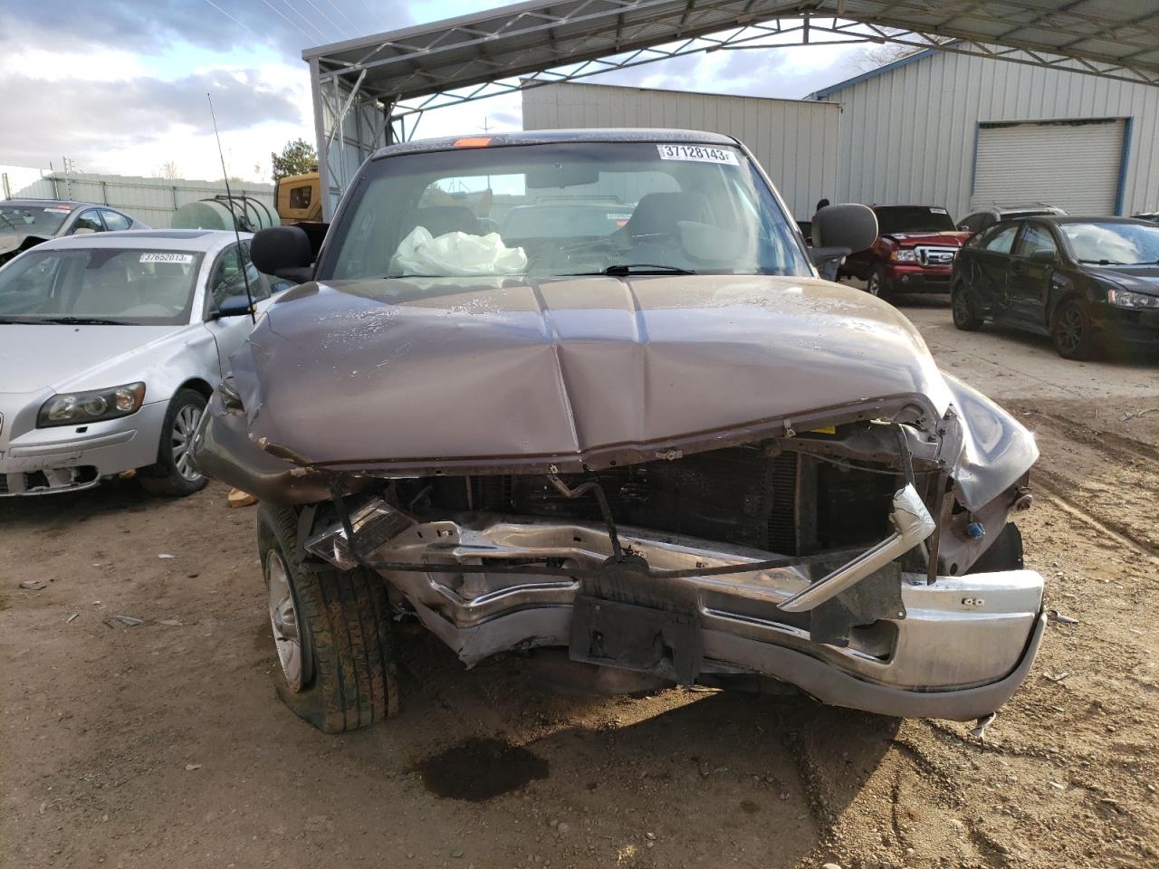 1998 Dodge RAM VIN 3B7HF13Z2WG201369 Copart auction photo, front end damage thumbnail 5