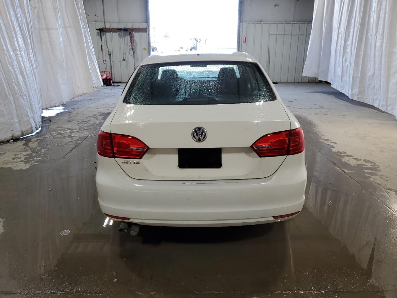 2014 Volkswagen Jetta VIN 3VW2K7AJ0EM375696 Copart auction photo, side / front end damage thumbnail 6
