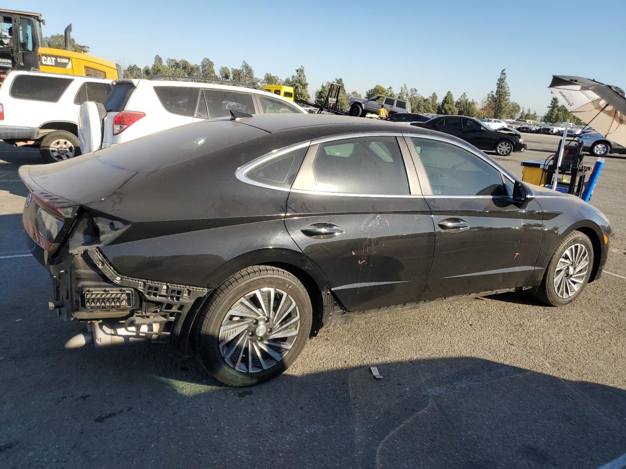 2020 Hyundai Sonata VIN KMHL34JJXLA012105 Copart auction photo, rear end / side damage thumbnail 3