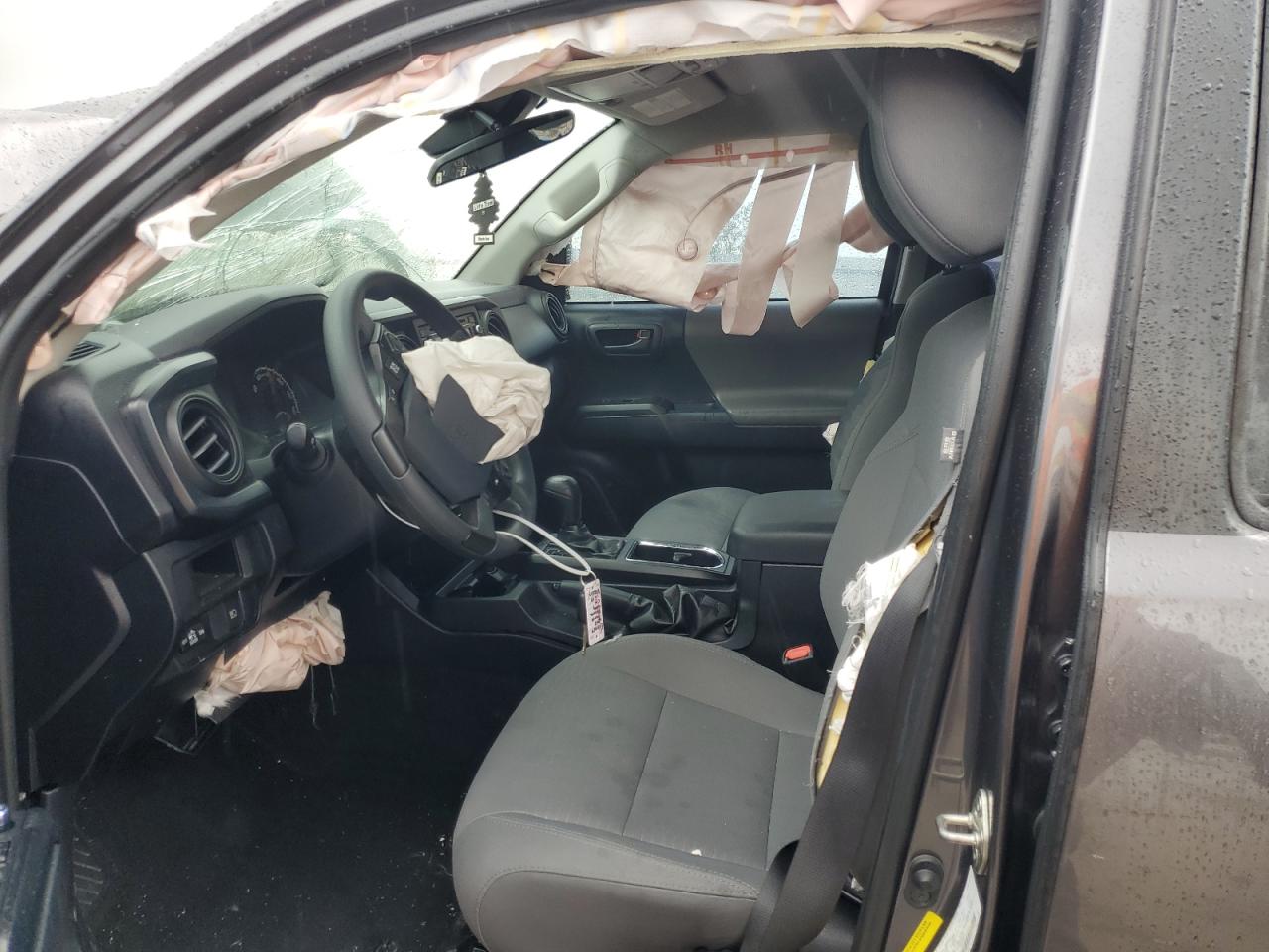 2018 Toyota Tacoma VIN 5TFAX5GN6JX121249 Copart auction photo, front end / rear end damage thumbnail 7