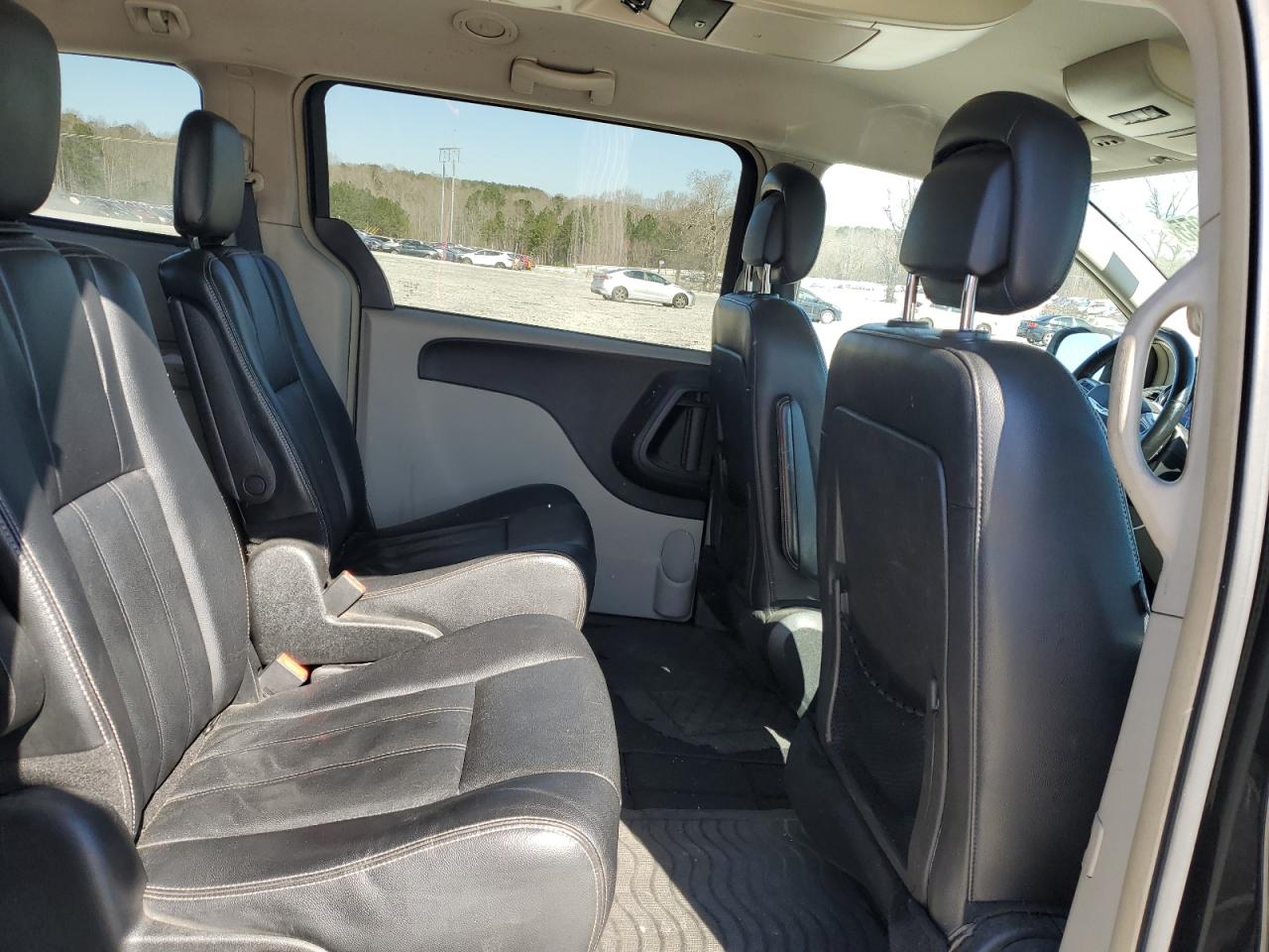 2014 Chrysler Town & Country VIN 2C4RC1BG0ER157605 Copart auction photo, rear end damage thumbnail 11