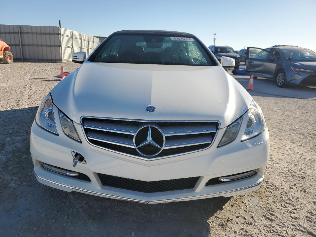 2012 Mercedes-Benz E-klasse VIN WDDKK5KF7CF164306 Copart auction photo, undercarriage / mechanical damage thumbnail 5