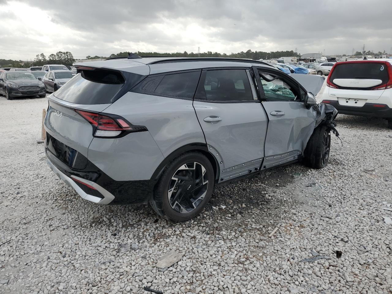 2024 KIA Sportage VIN 5XYK53DF4RG215480 Copart auction photo, front end damage thumbnail 3