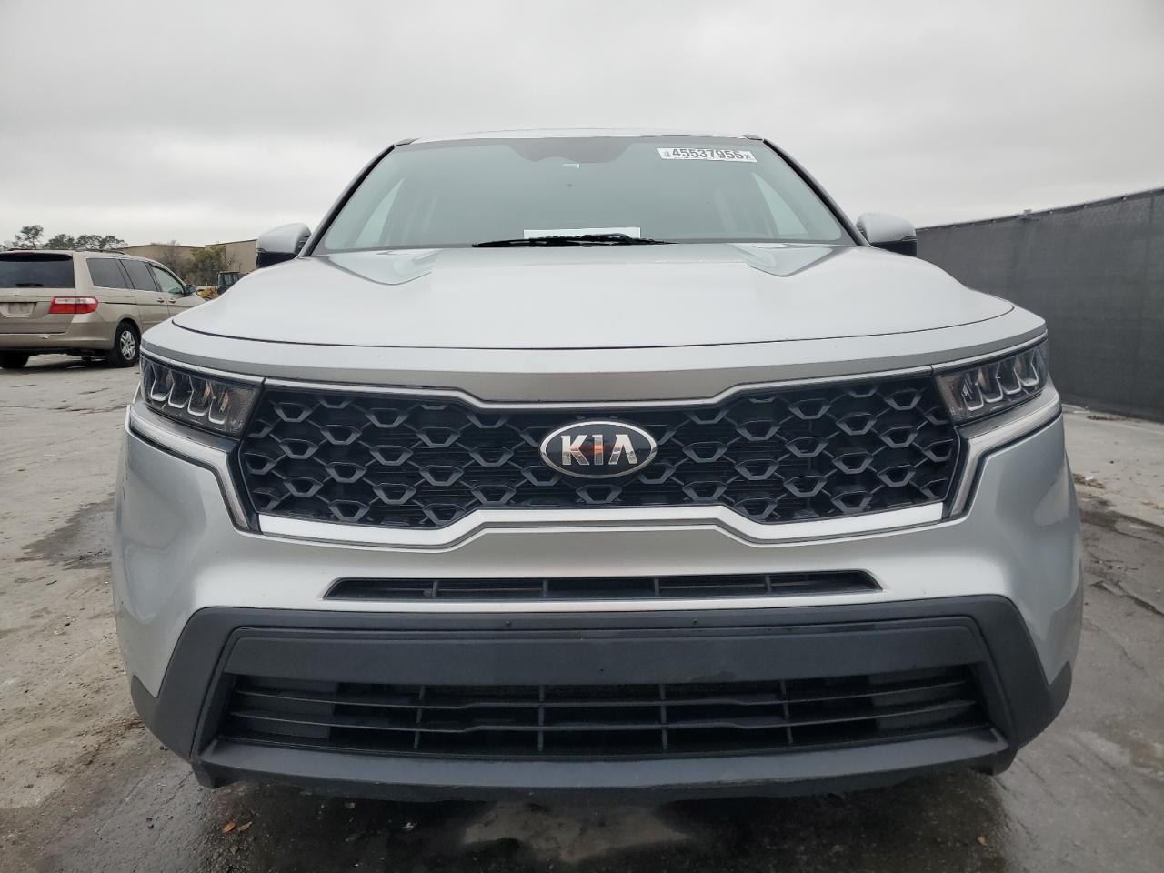 2021 KIA Sorento VIN 5XYRG4LC4MG027220 Copart auction photo, rear end / side damage thumbnail 5