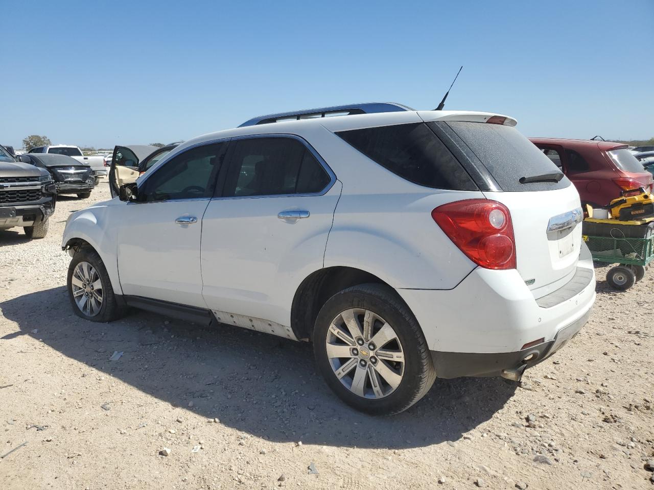 2011 Chevrolet Equinox VIN 2CNFLFE55B6474220 Copart auction photo, front end damage thumbnail 2