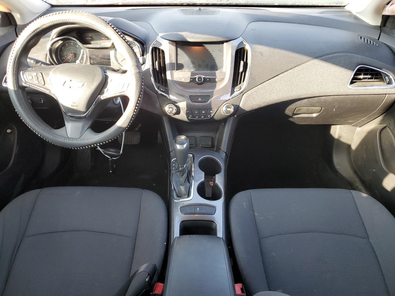 2018 Chevrolet Cruze VIN 1G1BE5SM7J7239487 Copart auction photo, rear end damage thumbnail 8