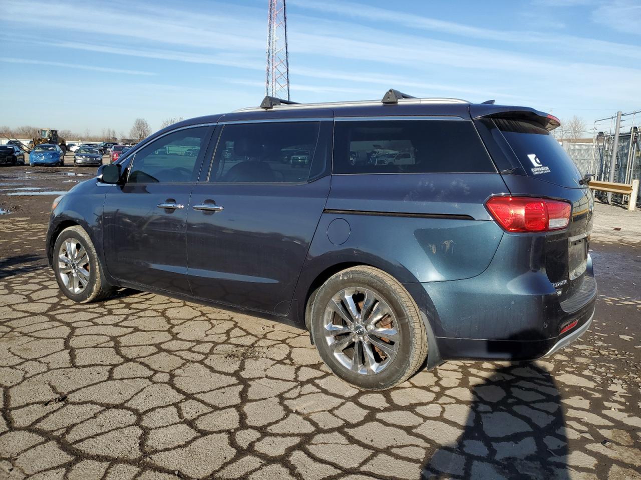 2015 KIA Sedona VIN KNDME5C13F6037277 Copart auction photo, mechanical / minor dent/scratches damage thumbnail 2