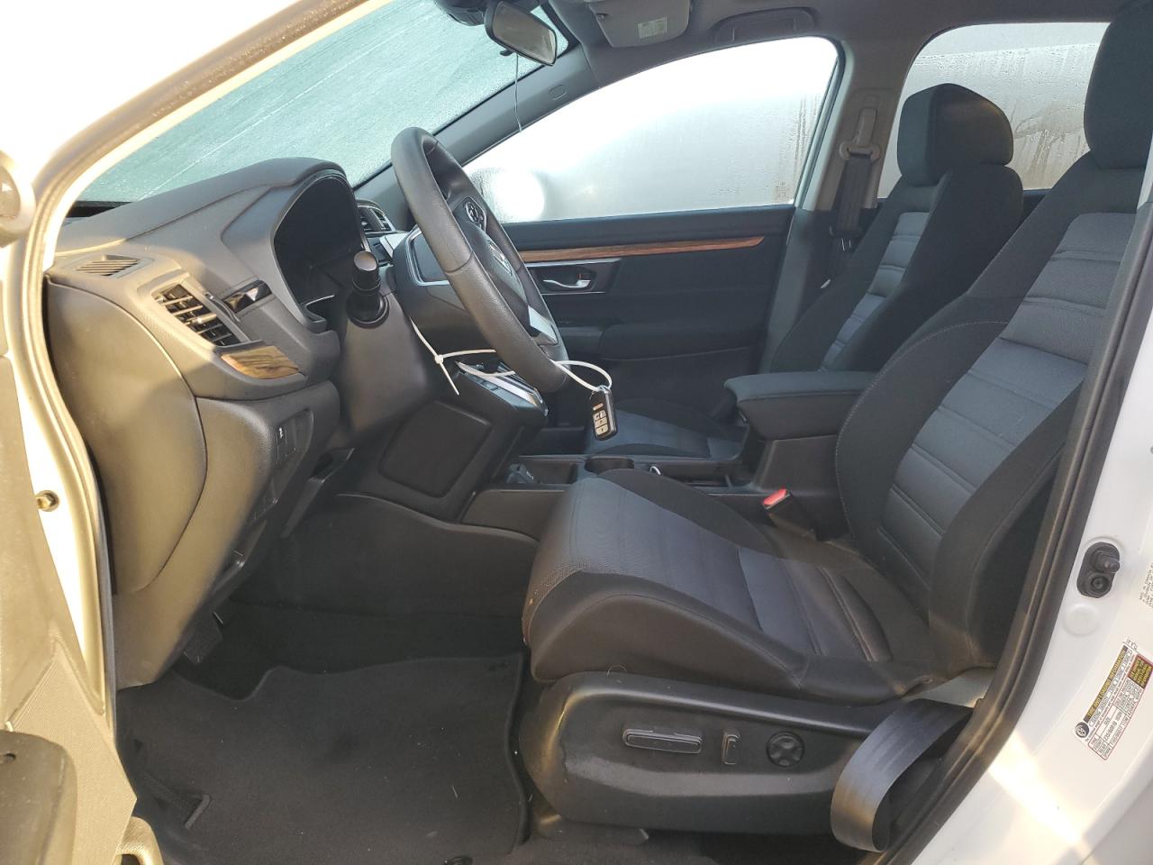 2017 Honda CR-V VIN 2HKRW2H56HH681412 Copart auction photo, water/flood damage thumbnail 7
