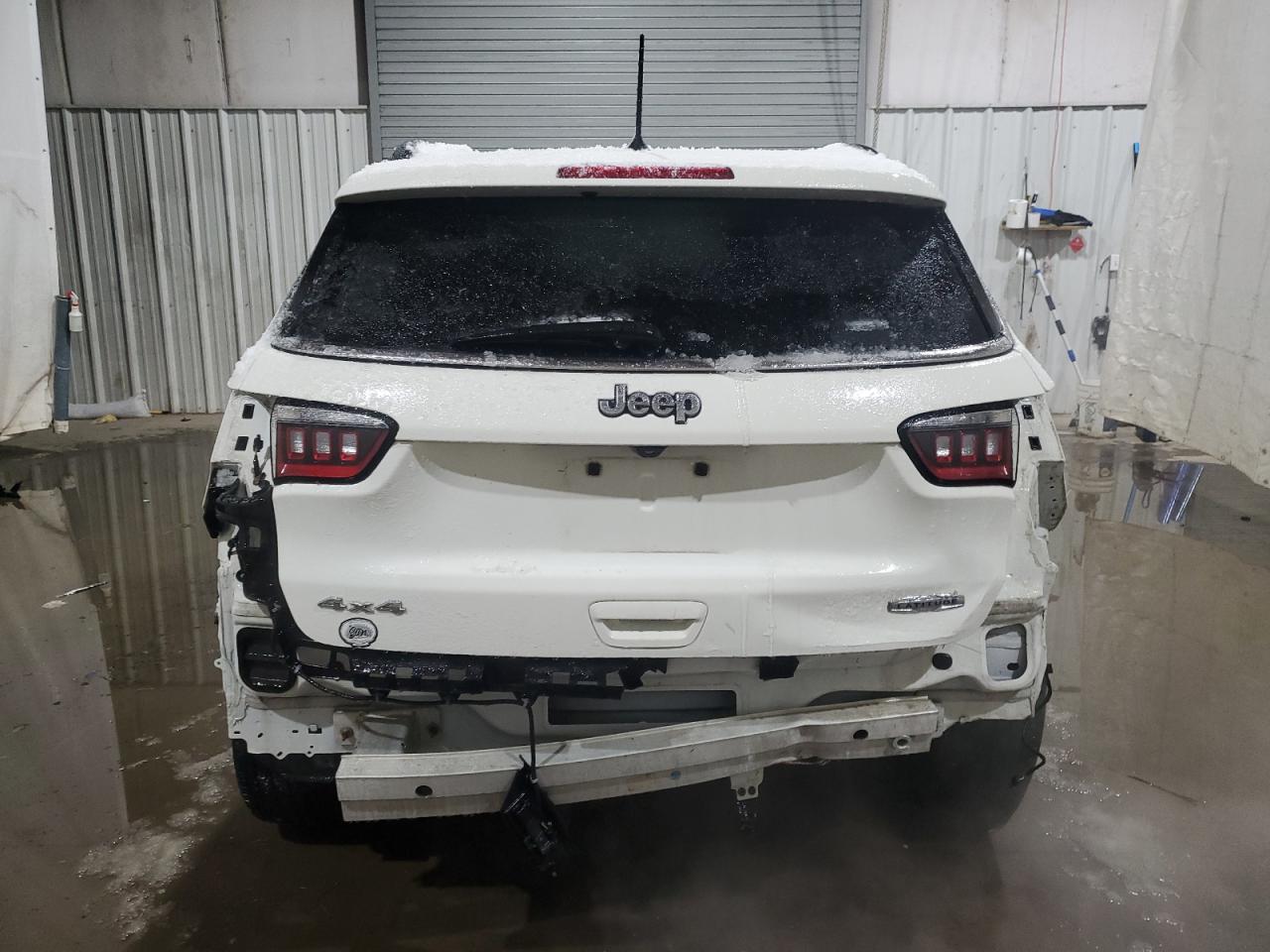 2018 Jeep Compass VIN 3C4NJDBB5JT126934 Copart auction photo, rear end damage thumbnail 6
