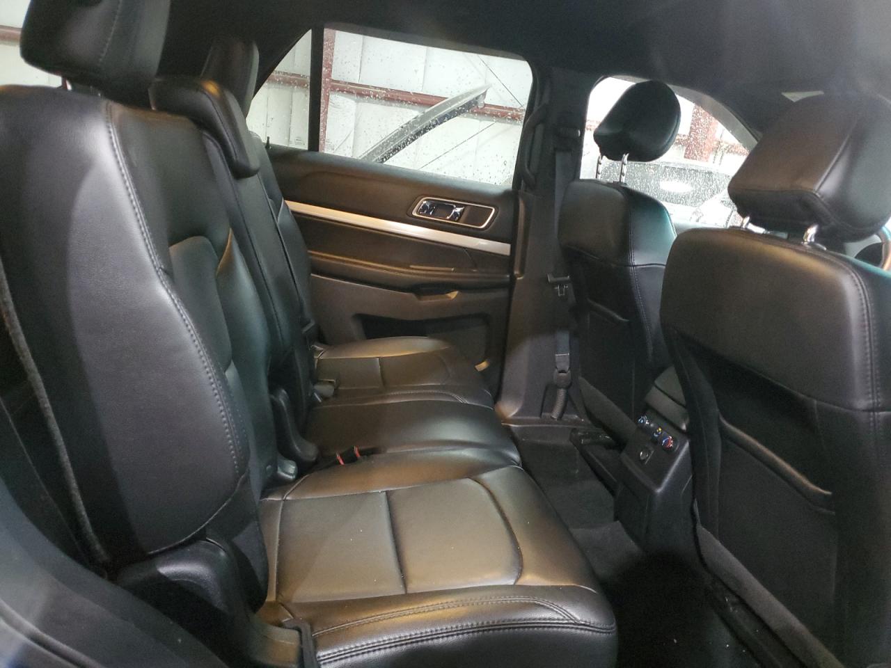 2017 Ford Explorer VIN 1FM5K8D83HGB57938 Copart auction photo, frame damage / front end damage thumbnail 11