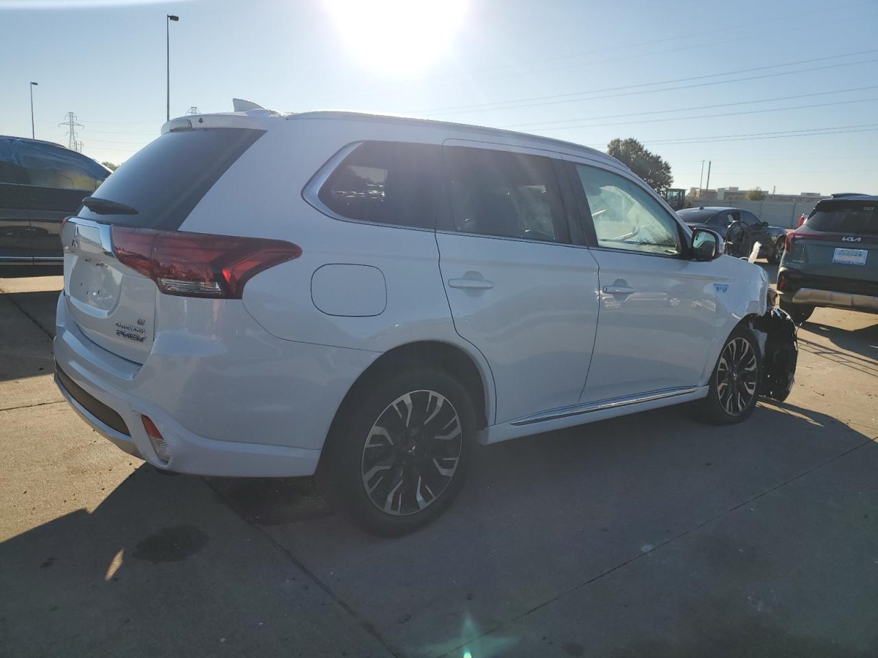 2018 Mitsubishi Outlander VIN JA4J24A59JZ029794 Copart auction photo, front end / mechanical damage thumbnail 3